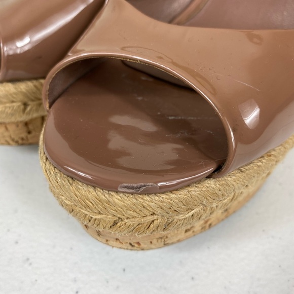 Gucci Platform Patent Mocha Wedge 38 - Picture 4 of 11